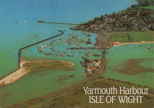Yarmouth harbour isle of - -,